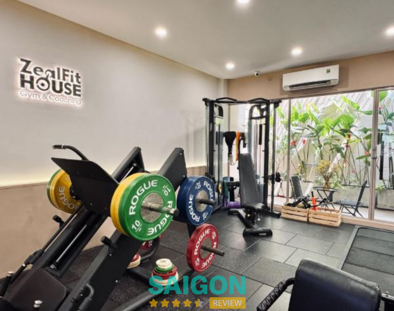 ZealFit House là phòng gym hiện đại tại Quận 8